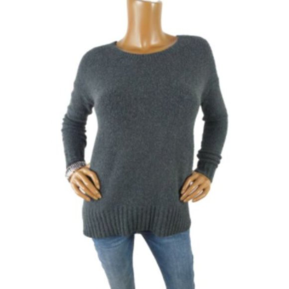 Express Sweaters - EXPRESS Top XS Casual Gray Boucle Sweater Hi/Low